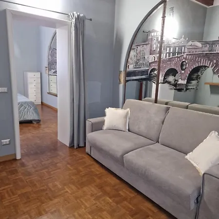 Via Duomo 아파트 *